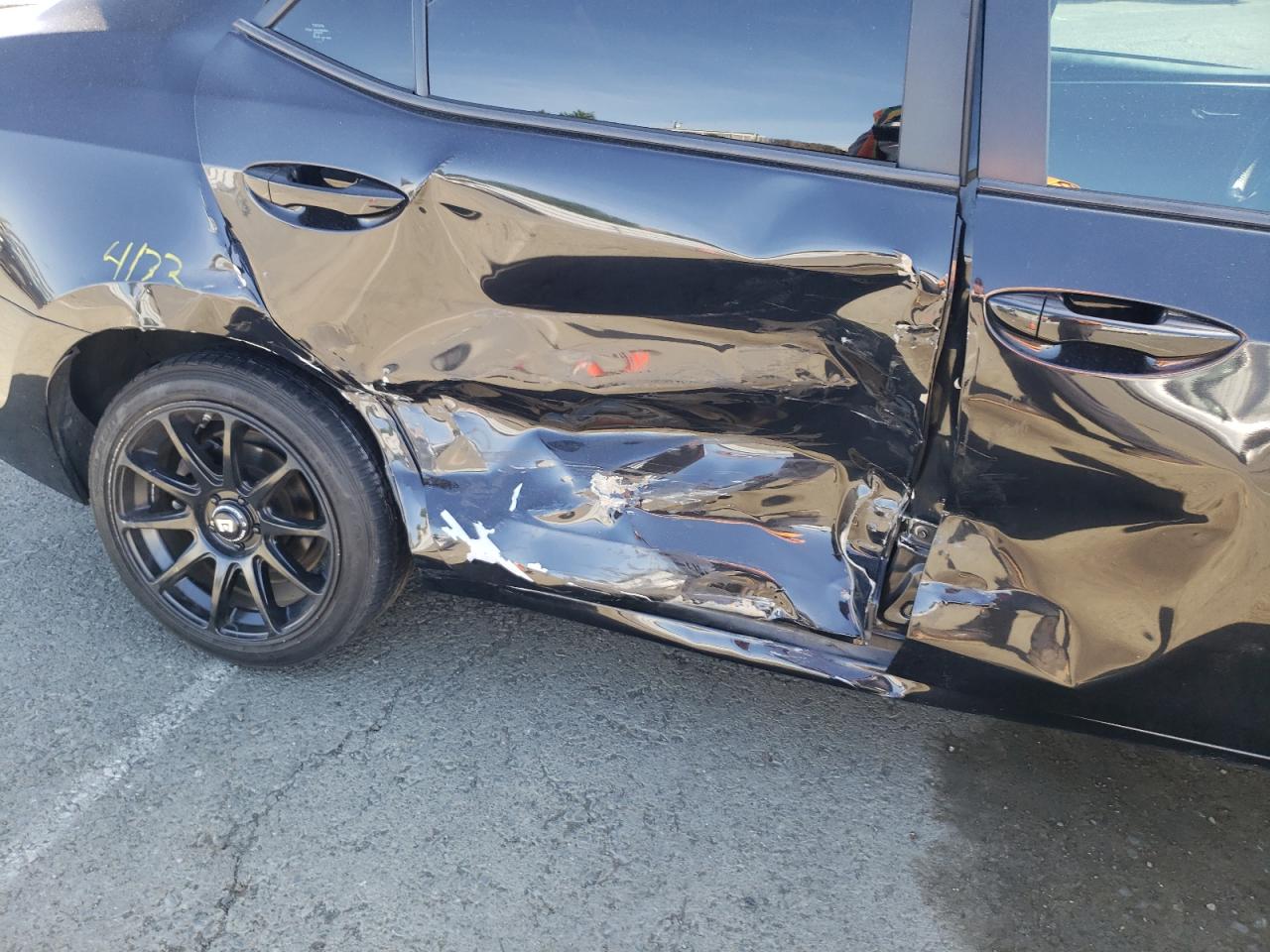 Photo 9 from auction – 2016 TOYOTA COROLLA L with VIN 5YFBURHE6GP391799