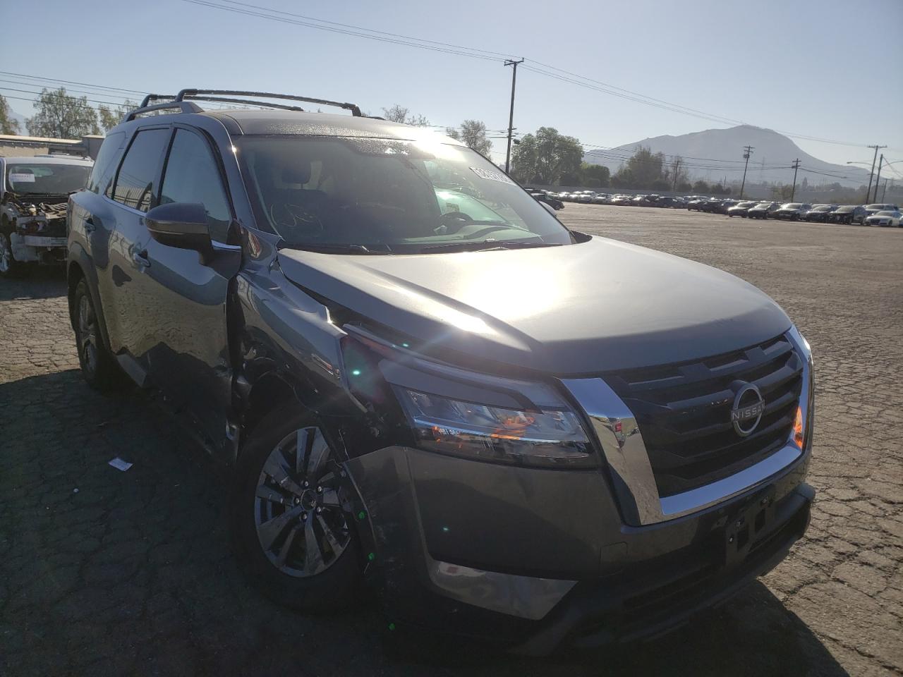 NISSAN PATHFINDER 2022 with VIN 5N1DR3BA7NC234331 - Photo from auction