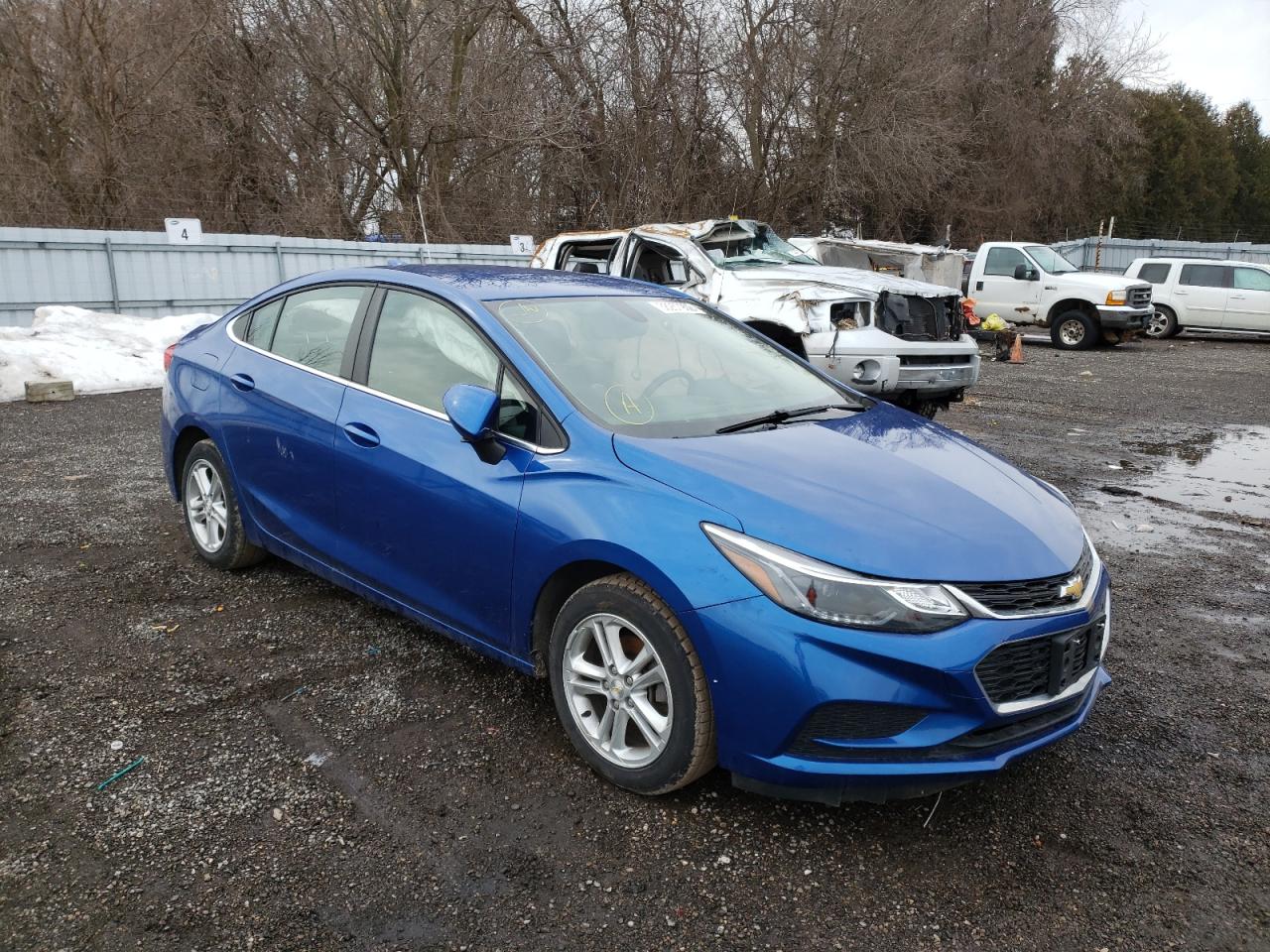 CHEVROLET CRUZE LT 2018 with VIN 1G1BE5SM3J7239485 - Photo from auction