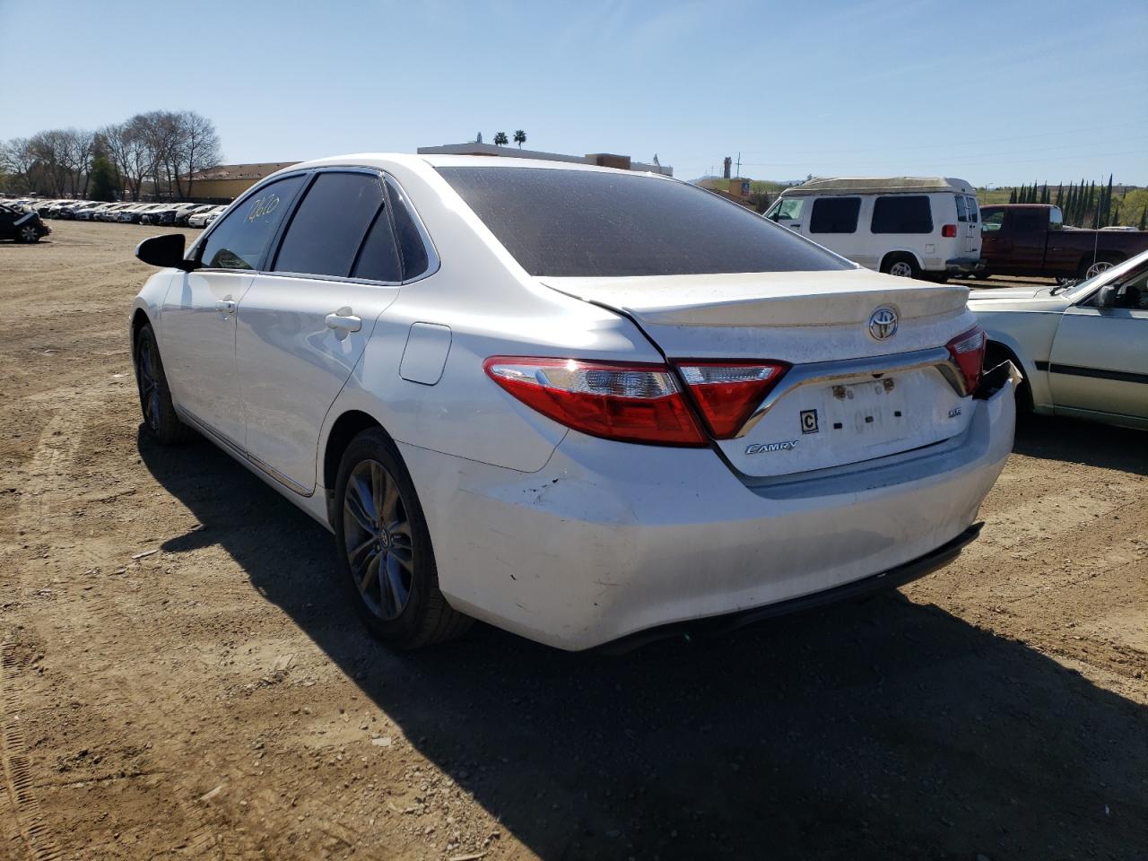 Photo 3 from auction – 2017 TOYOTA CAMRY LE with VIN 4T1BF1FK4HU410466