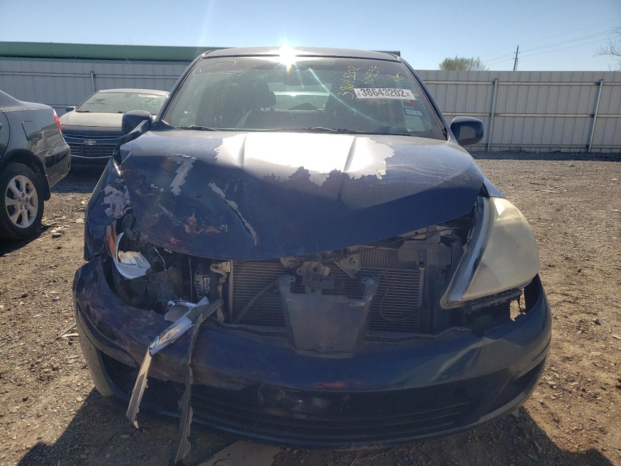 Photo 9 from auction – 2007 NISSAN VERSA S with VIN 3N1BC13E37L404259