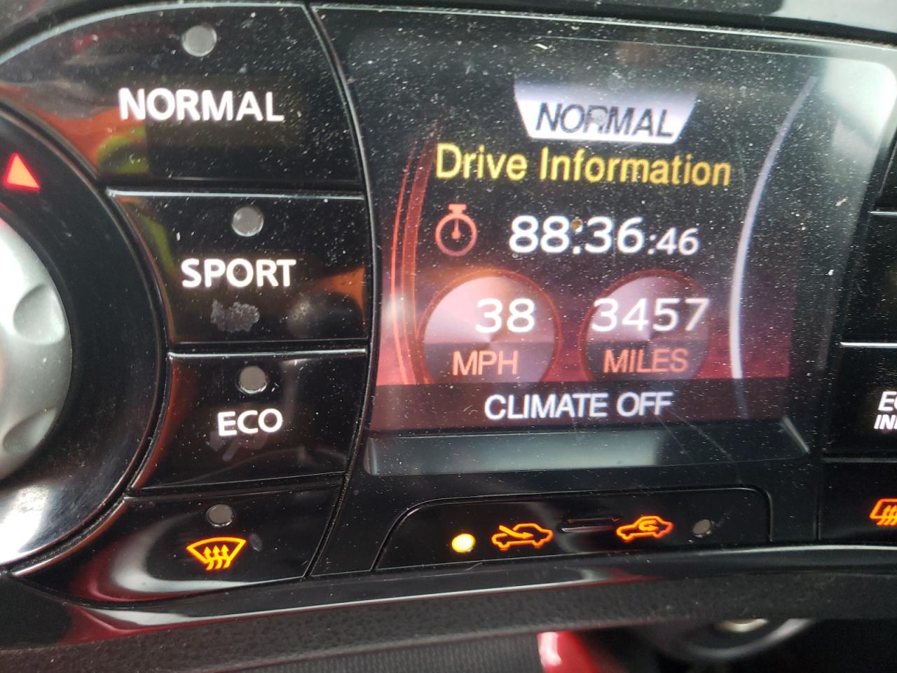 Photo 8 from auction – 2013 NISSAN JUKE S with VIN JN8AF5MR6DT212161