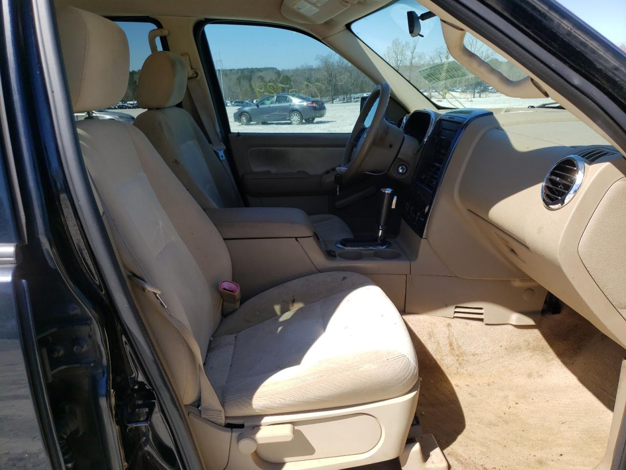 Photo 5 from auction – 2007 FORD EXPLORER X with VIN 1FMEU63E97UA91854