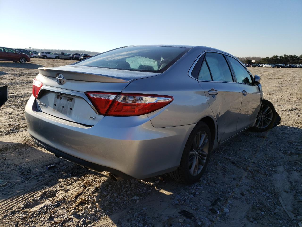 Photo 4 from auction – 2017 TOYOTA CAMRY with VIN 4T1BF1FK7HU302942