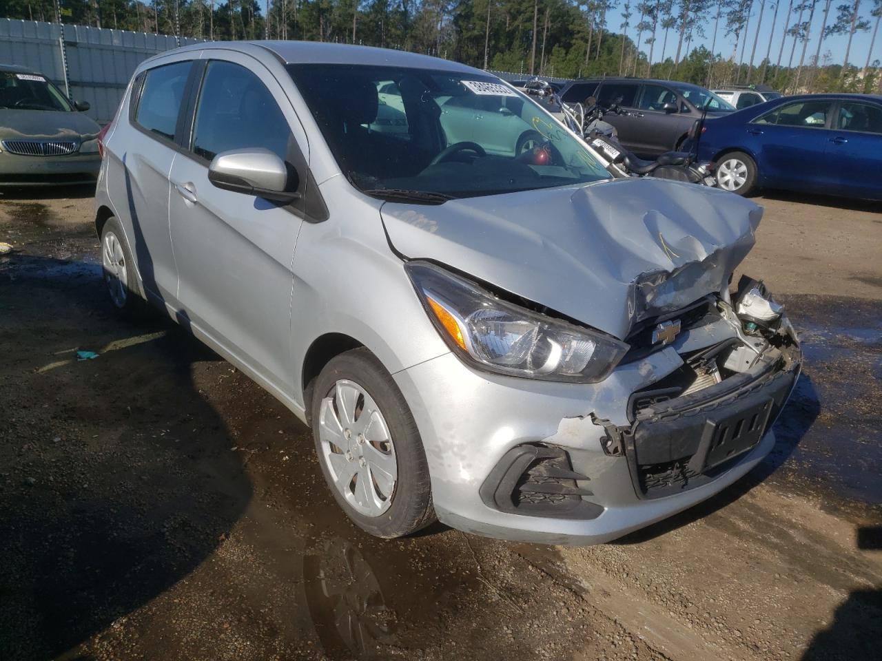 CHEVROLET SPARK LS 2018 with VIN KL8CB6SA3JC422627 - Photo from auction