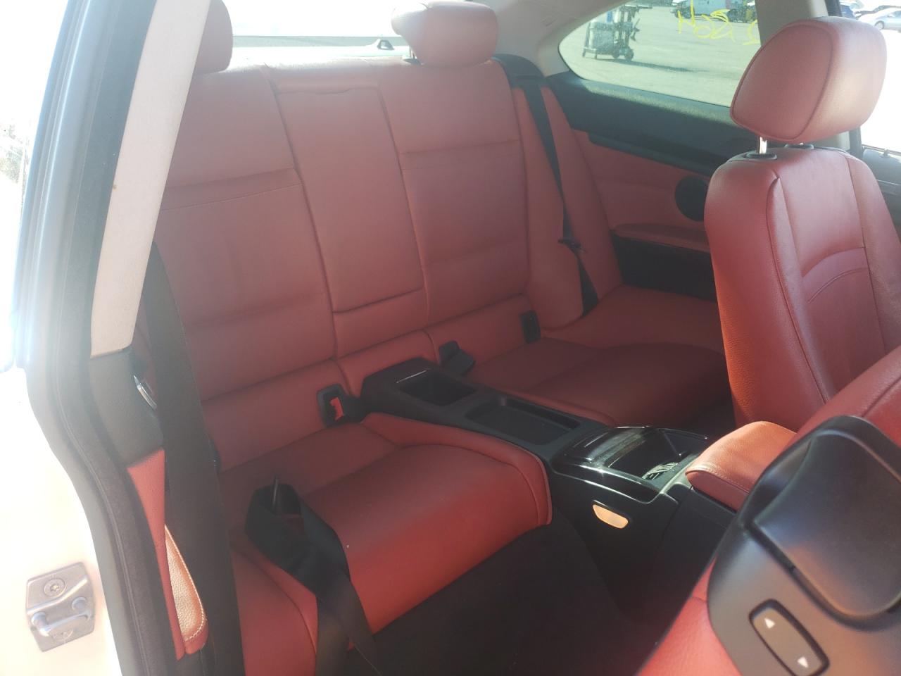 Photo 6 from auction – 2012 BMW 328 I with VIN WBAKE3C5XCE769600