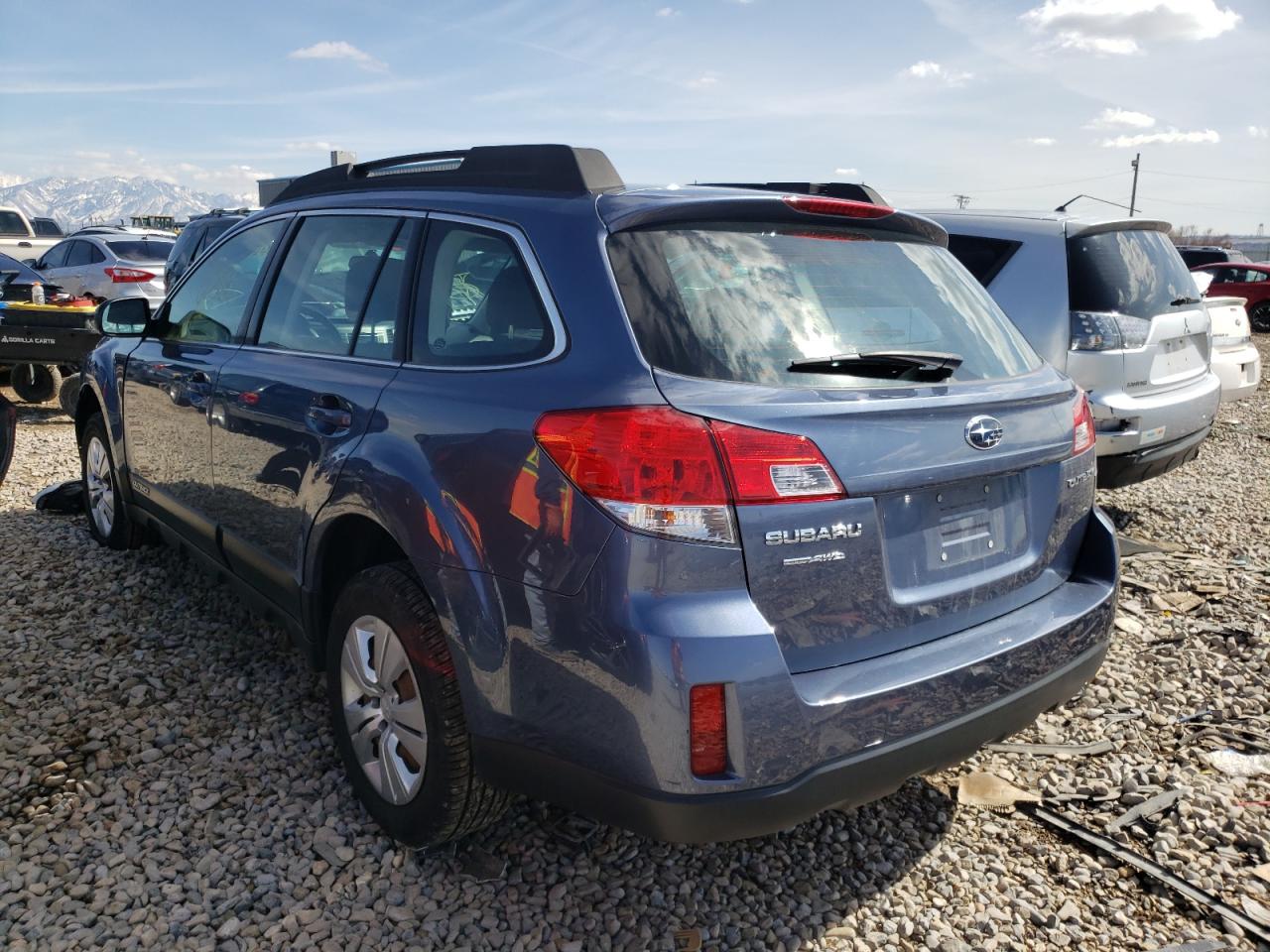 Photo 3 from auction – 2013 SUBARU OUTBACK 2. with VIN 4S4BRCACXD3241377