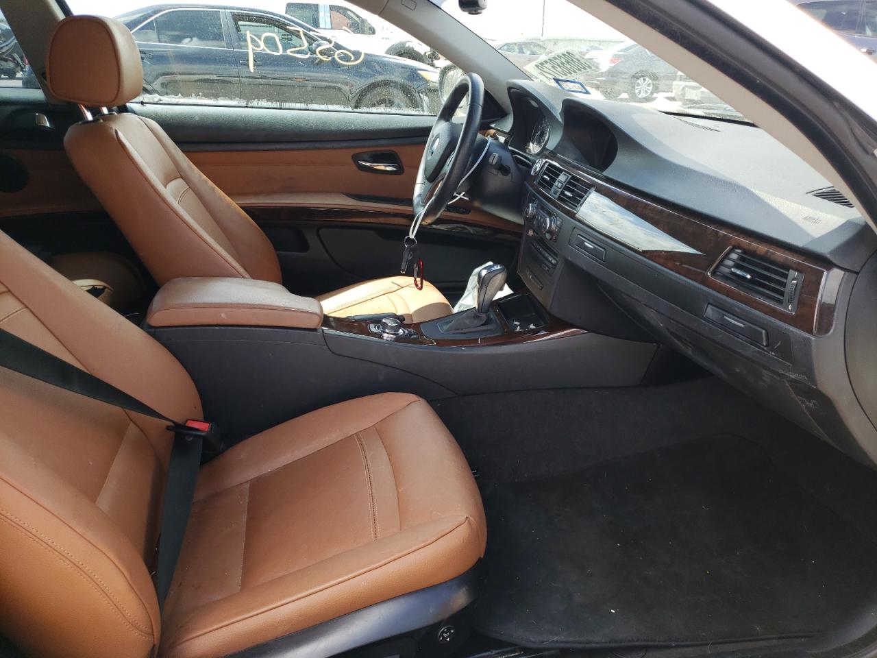 Photo 5 from auction – 2012 BMW 328 I with VIN WBAKE3C51CE770568
