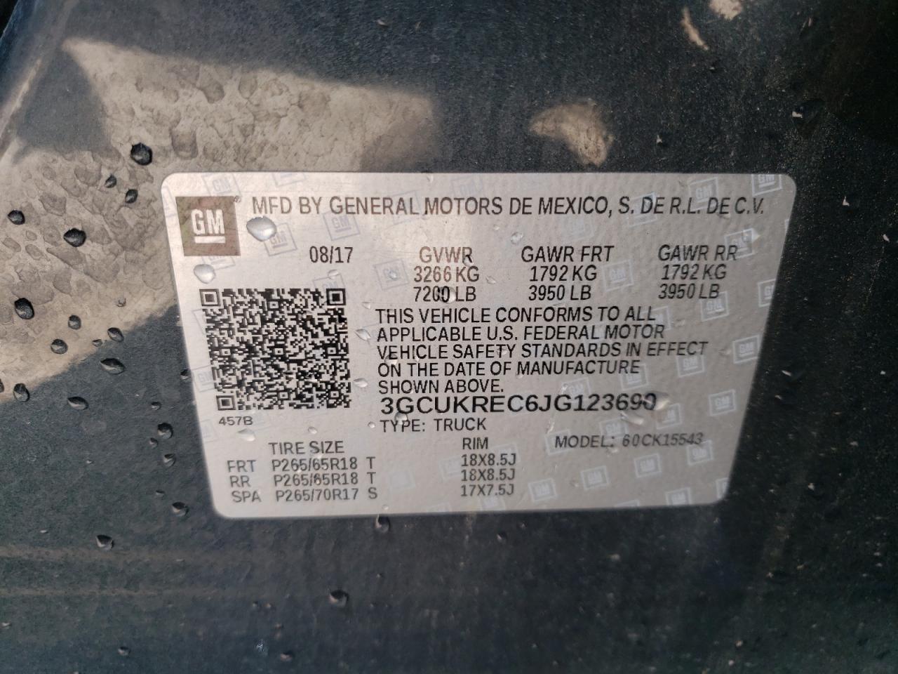 Photo 10 from auction – 2018 CHEVROLET SILVERADO with VIN 3GCUKREC6JG123690