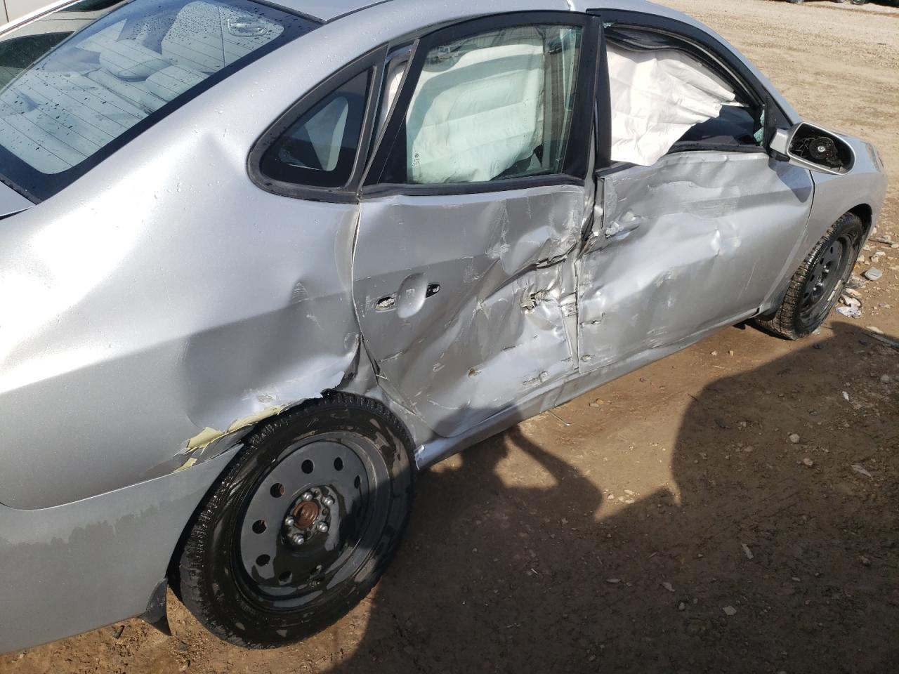 Photo 9 from auction – 2010 HYUNDAI ELANTRA BL with VIN KMHDU4AD4AU841663
