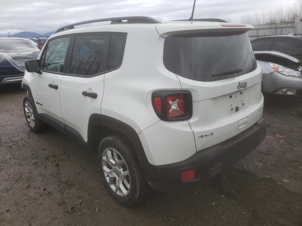 Photo 3 from auction – 2018 JEEP RENEGADE S with VIN ZACCJBAB8JPJ51571