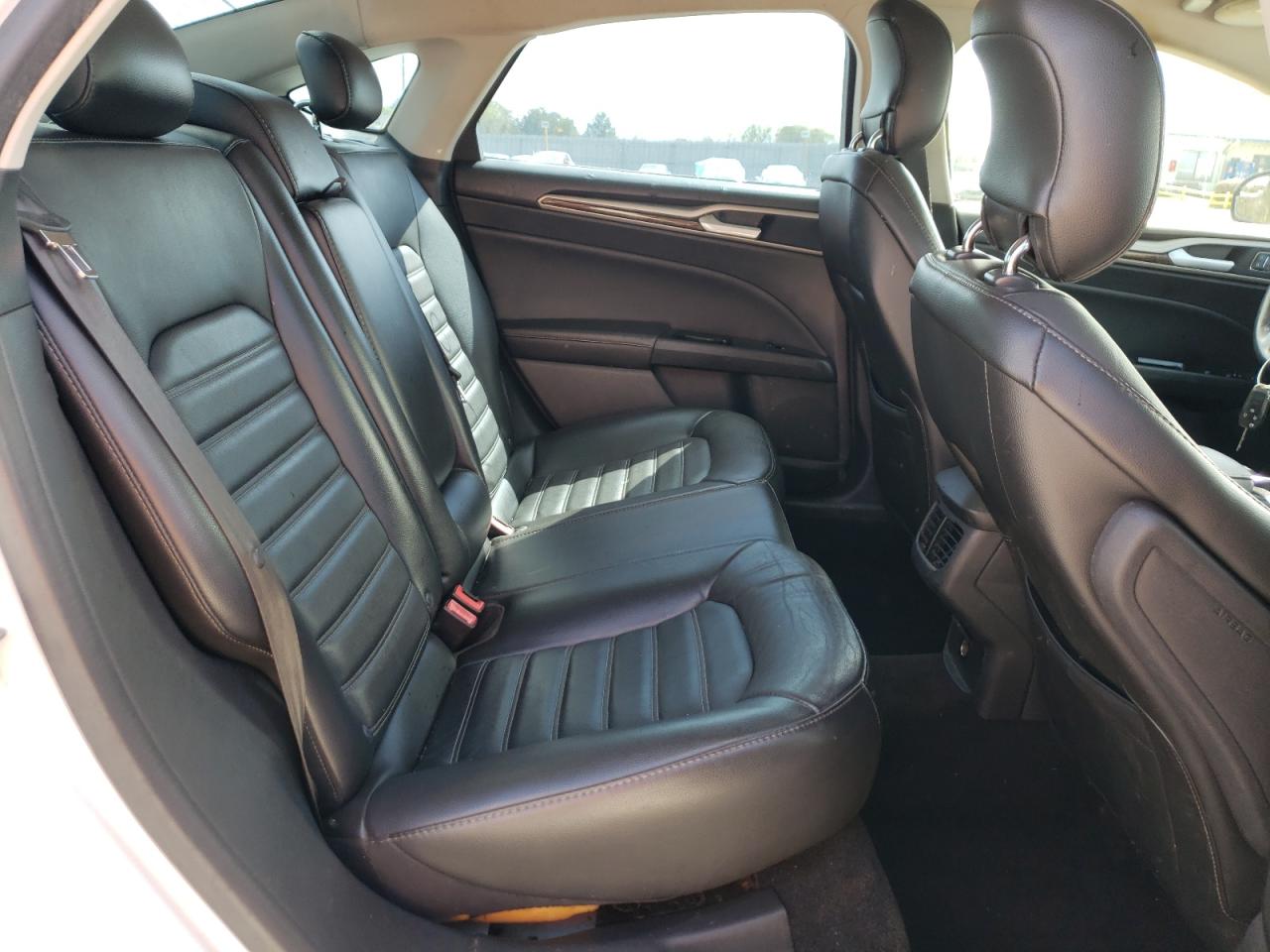 Photo 6 from auction – 2014 FORD FUSION SE with VIN 3FA6P0HD4ER276630