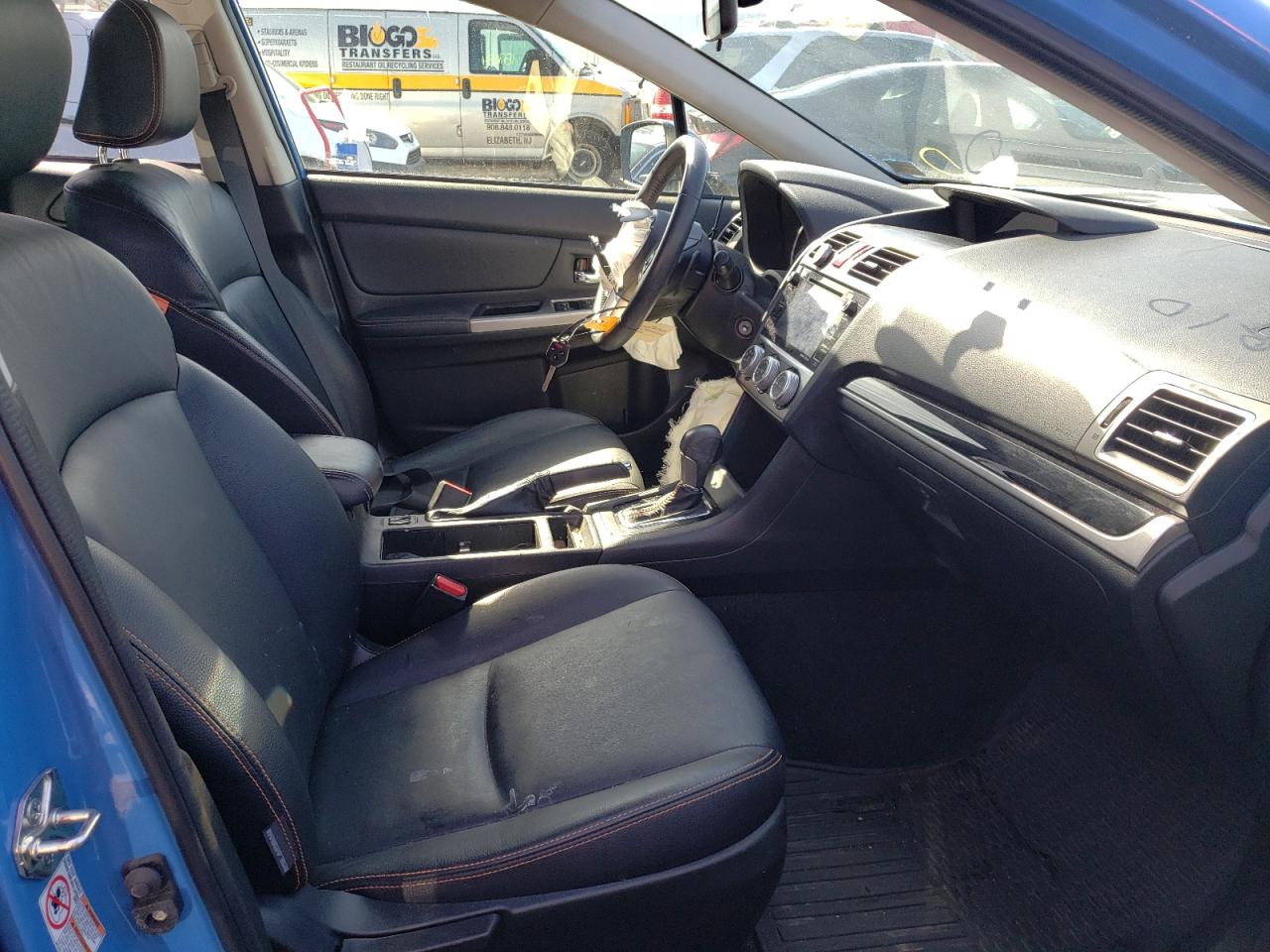 Photo 5 from auction – 2016 SUBARU CROSSTREK with VIN JF2GPAKC5GH336893