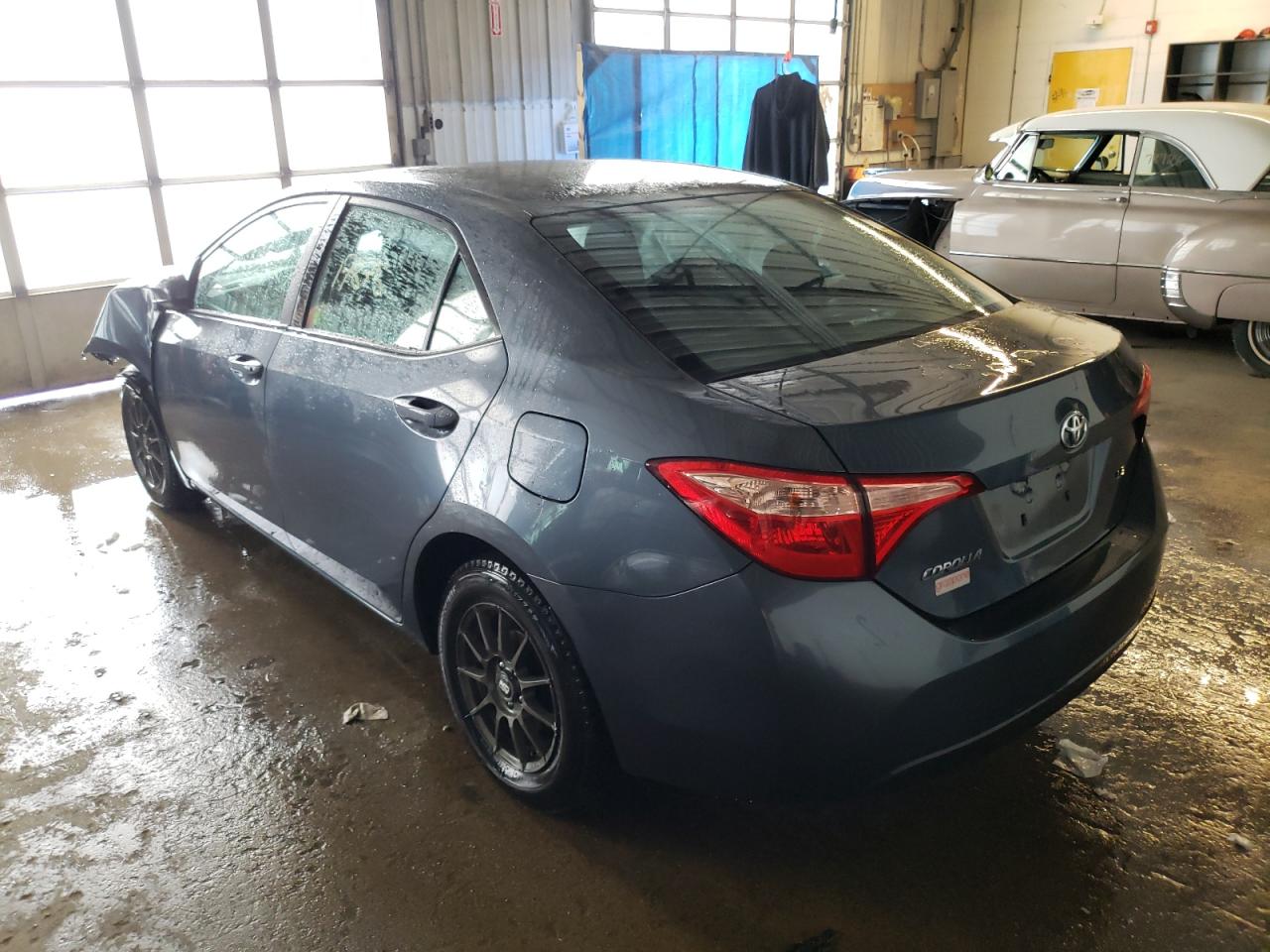 Photo 3 from auction – 2018 TOYOTA COROLLA L with VIN 2T1BURHE1JC103453
