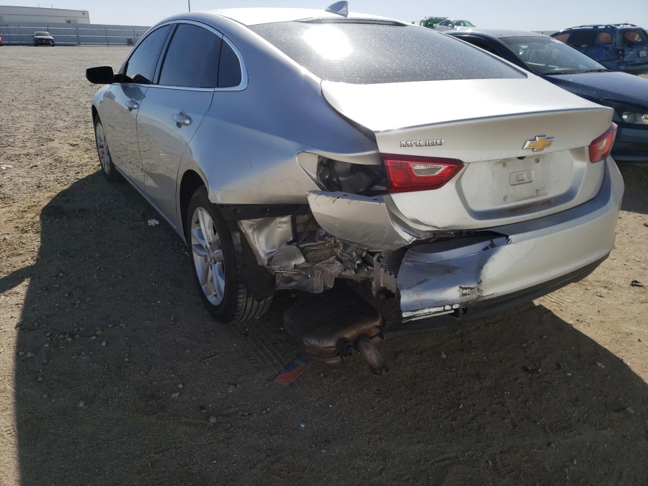 Photo 9 from auction – 2018 CHEVROLET MALIBU LT with VIN 1G1ZD5ST6JF129769