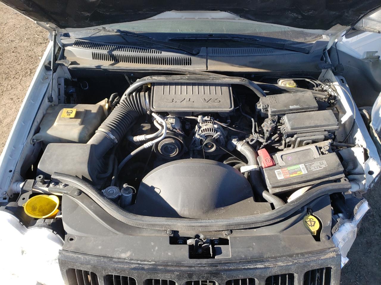 Photo 7 from auction – 2010 JEEP GRAND CHER with VIN 1J4PR4GK1AC103974