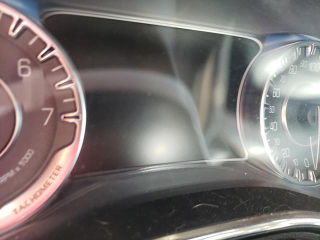Photo 8 from auction – 2015 CHRYSLER 200 C with VIN 1C3CCCCG5FN514263