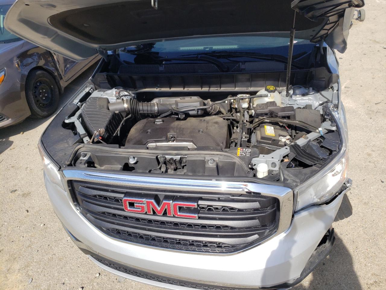 Photo 7 from auction – 2018 GMC ACADIA with VIN 1GKKNKLA2JZ227203