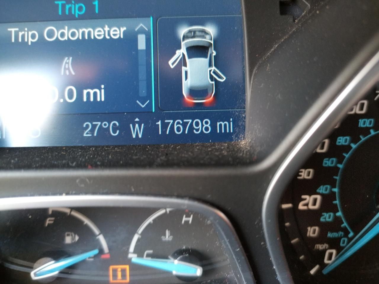 Photo 8 from auction – 2012 FORD FOCUS SEL with VIN 1FAHP3H21CL161861