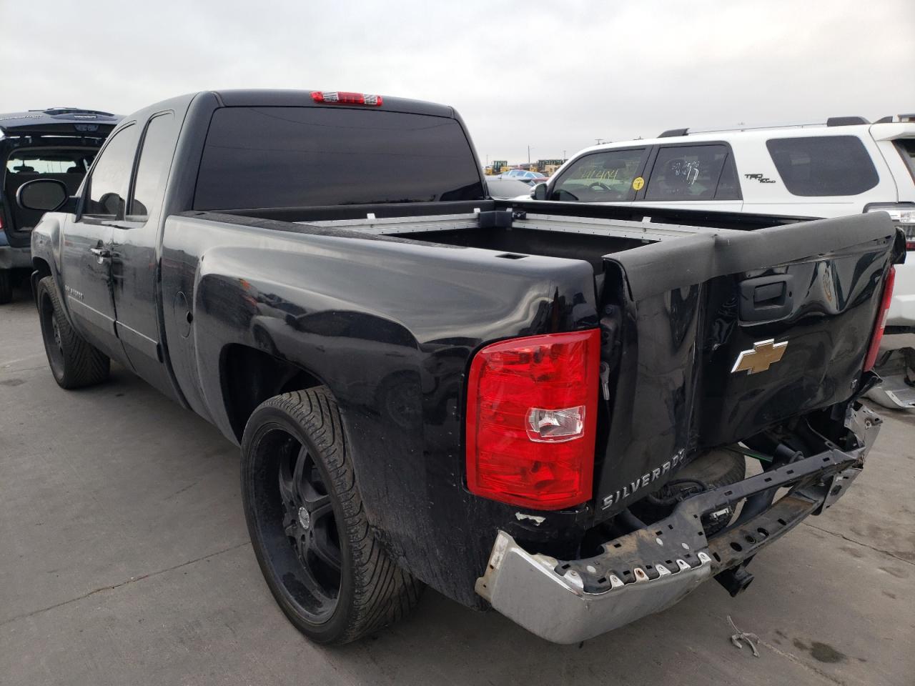 Photo 3 from auction – 2008 CHEVROLET SILVERADO with VIN 2GCEC190781220564