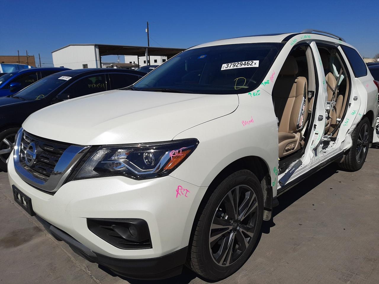 Photo 2 from auction – 2020 NISSAN PATHFINDER with VIN 5N1DR2DN7LC617399