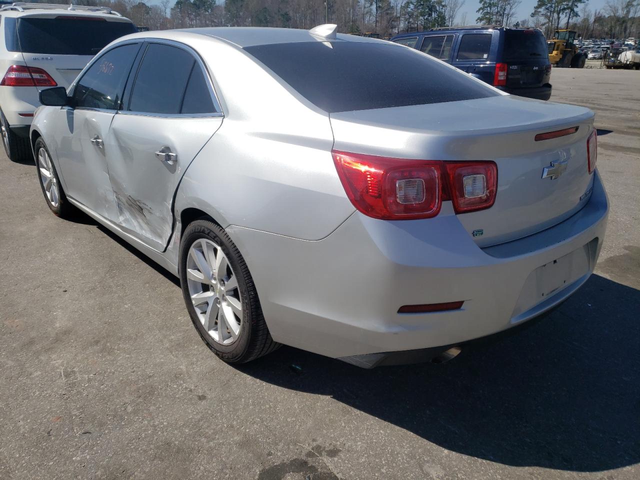 Photo 3 from auction – 2016 CHEVROLET MALIBU LIM with VIN 1G11E5SA4GF138245