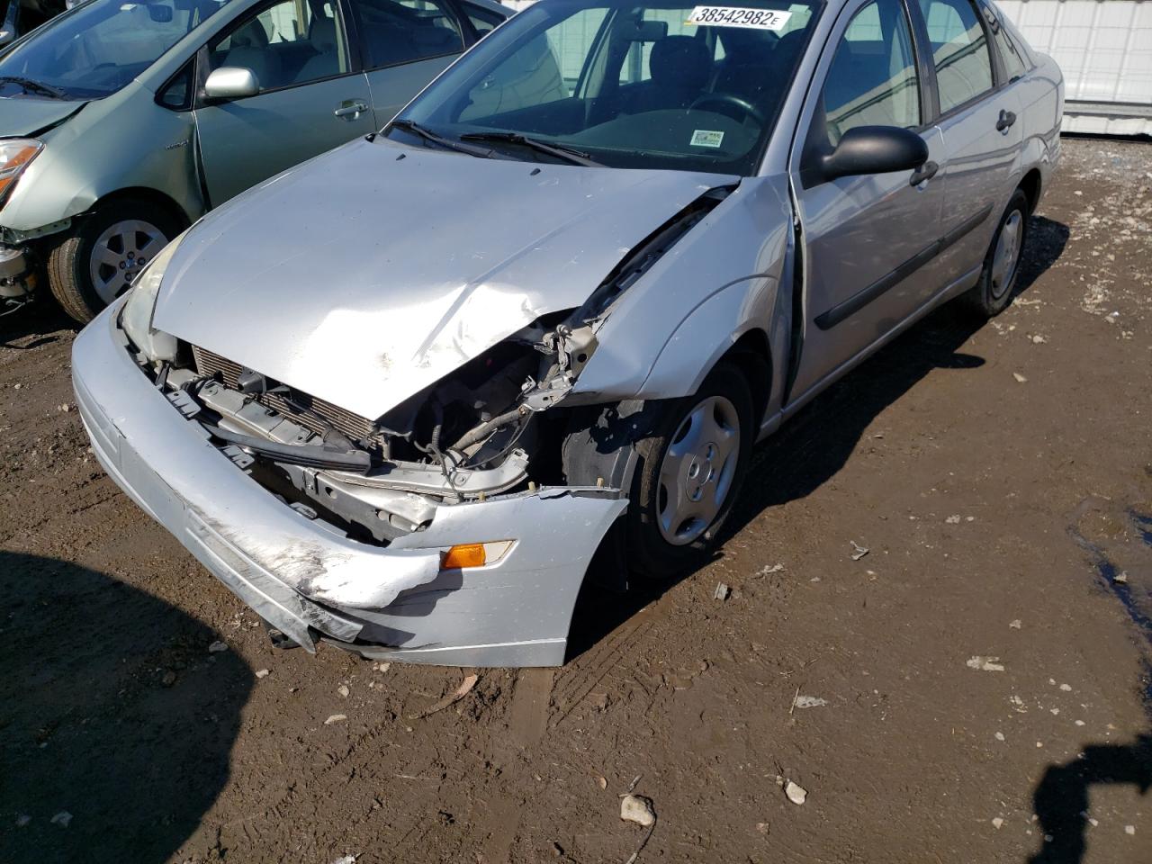 Photo 9 from auction – 2002 FORD FOCUS LX with VIN 1FAFP33P02W289094