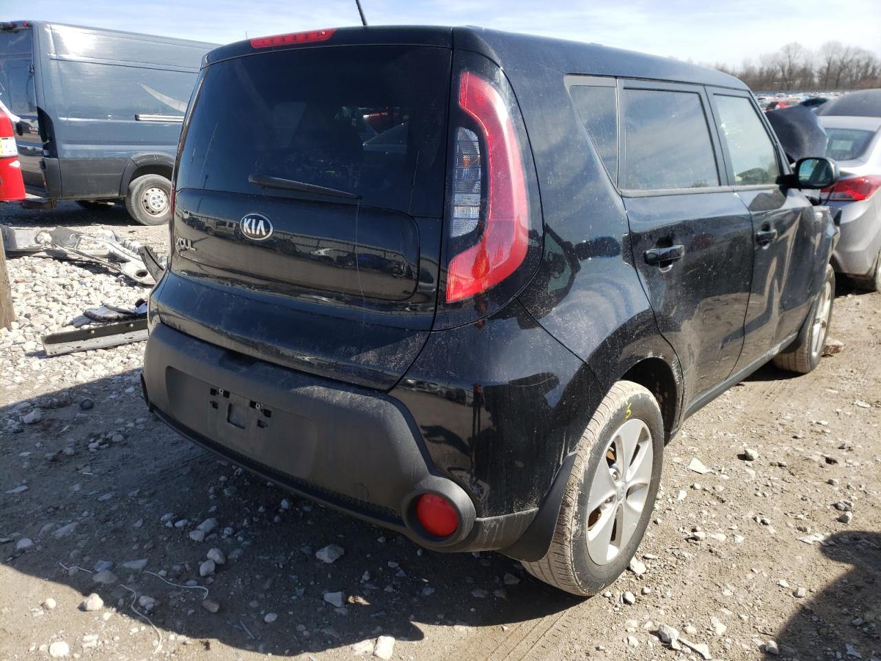 Photo 4 from auction – 2014 KIA SOUL with VIN KNDJN2A28E7051343