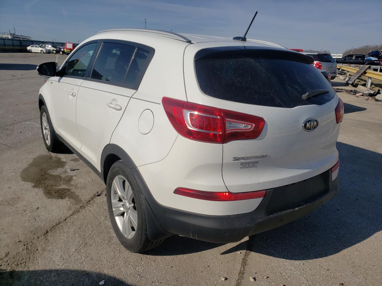 Photo 3 from auction – 2012 KIA SPORTAGE L with VIN KNDPBCA27C7250549