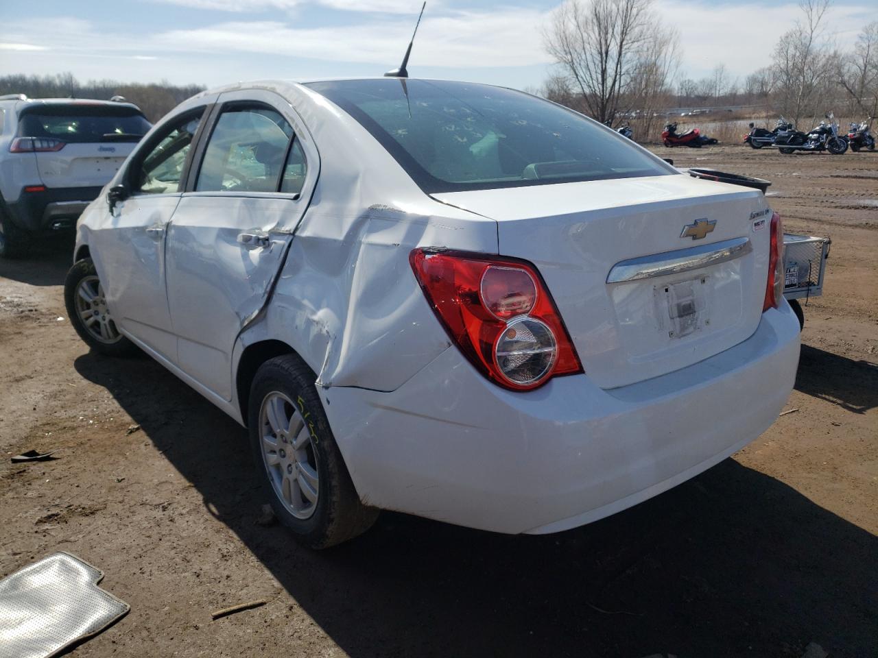 Фото 3 с аукциона – 2014 CHEVROLET SONIC с VIN 1G1JC5SH9E4199912