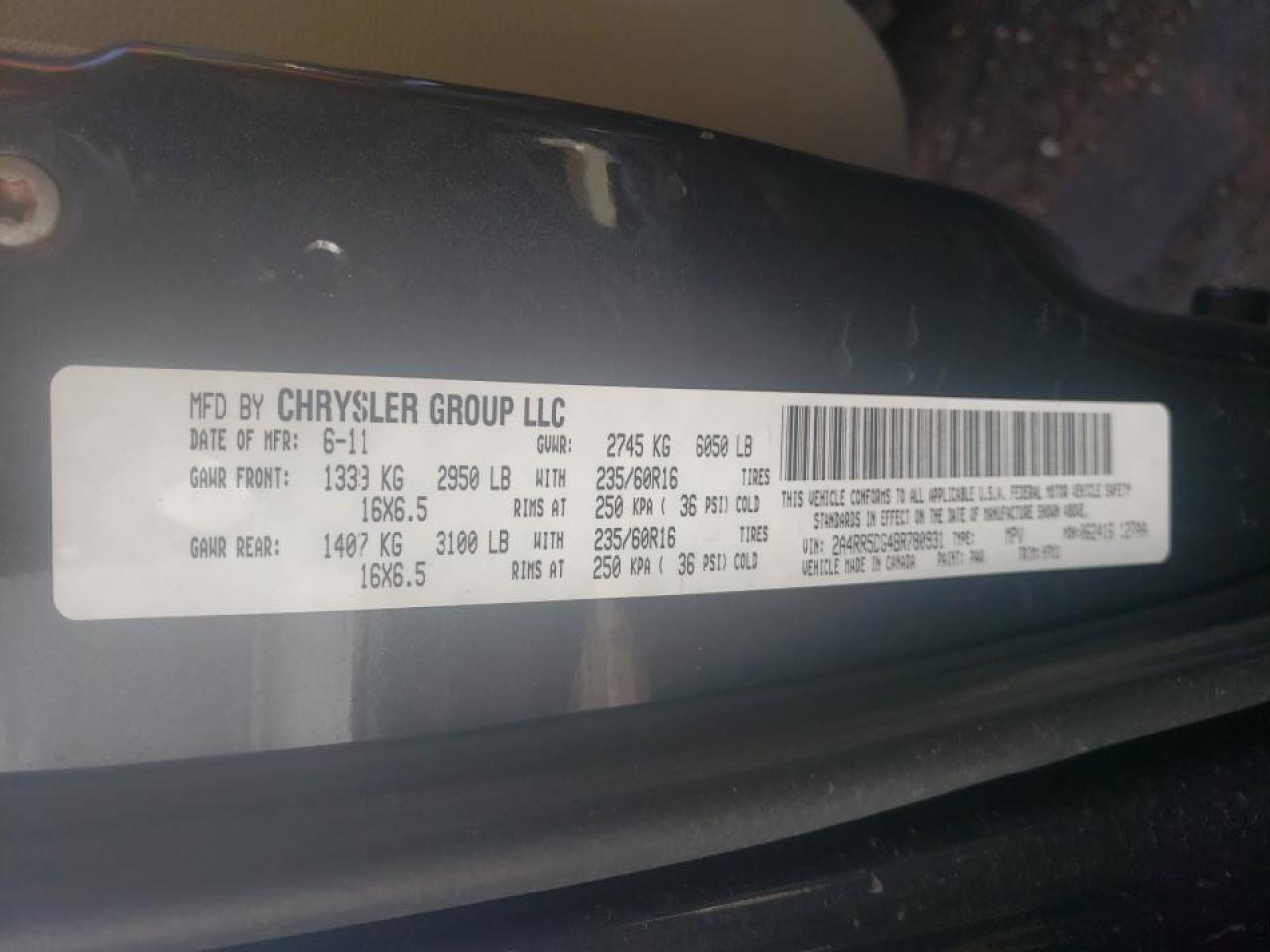 Photo 10 from auction – 2011 CHRYSLER TOWN & COU with VIN 2A4RR5DG4BR780931