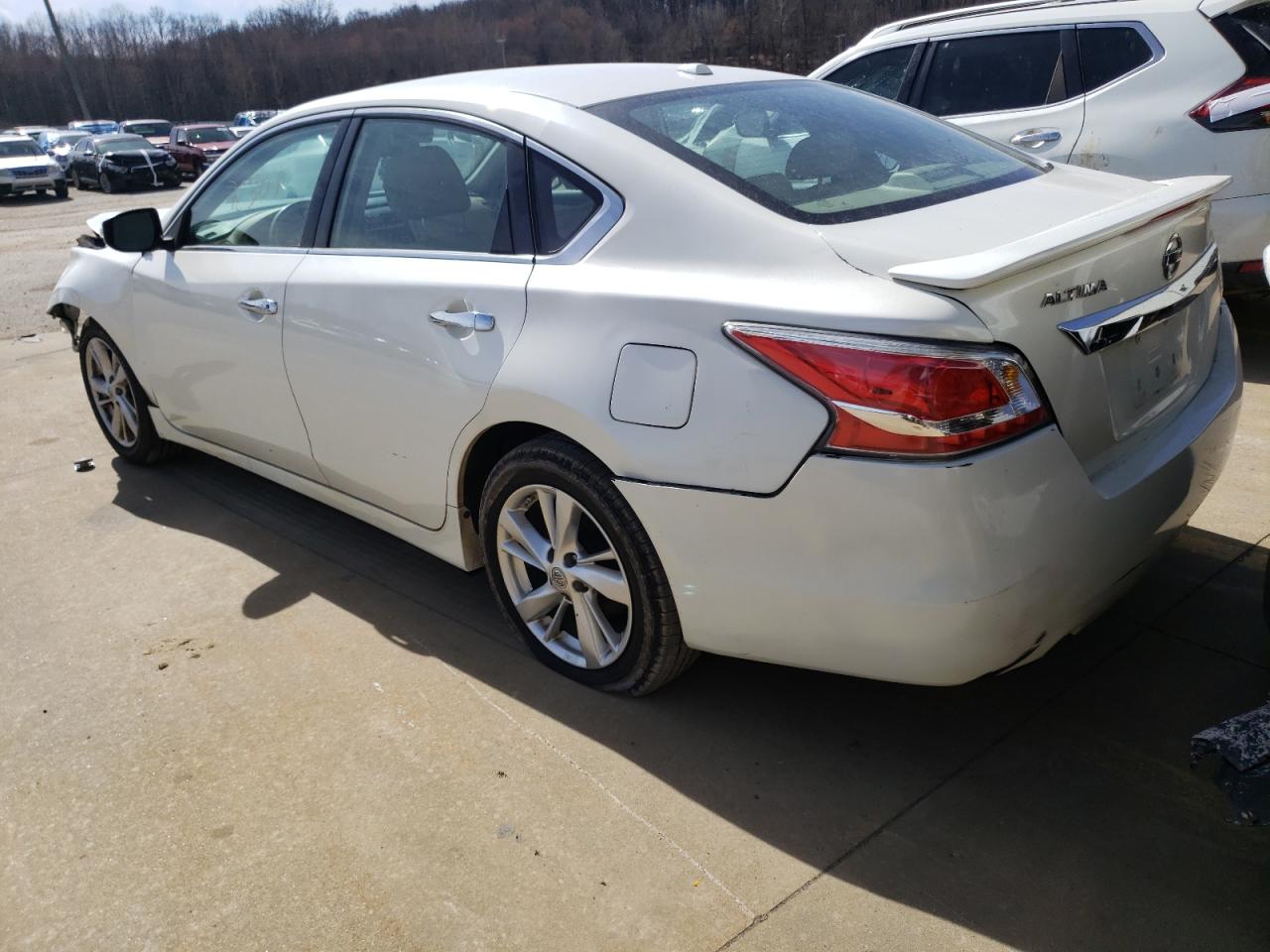 Photo 3 from auction – 2015 NISSAN ALTIMA 2.5 with VIN 1N4AL3AP4FC101676