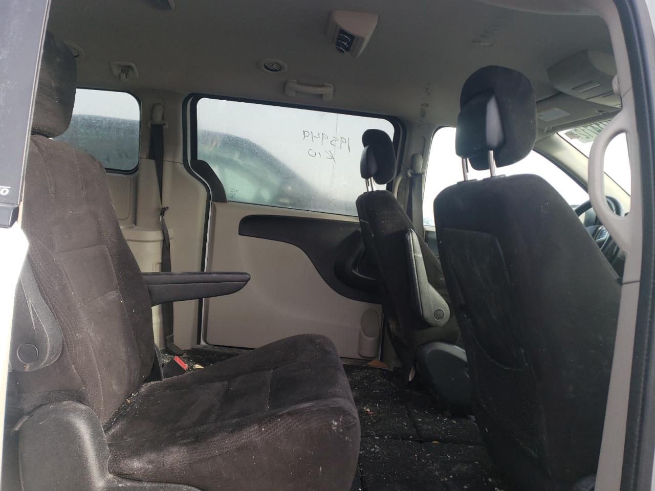 Photo 6 from auction – 2014 DODGE GRAND CARA with VIN 2C4RDGBG1ER286677