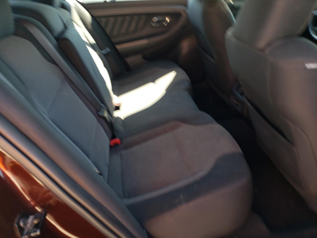 Zdjęcie 6 z aukcji – 2010 FORD TAURUS SEL z VIN 1FAHP2EW7AG146062