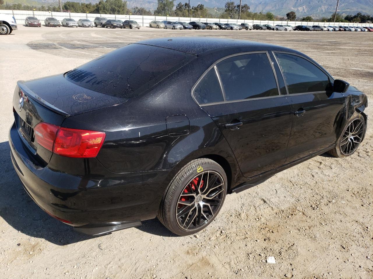 Photo 4 from auction – 2012 VOLKSWAGEN JETTA BASE with VIN 3VW2K7AJ4CM352841