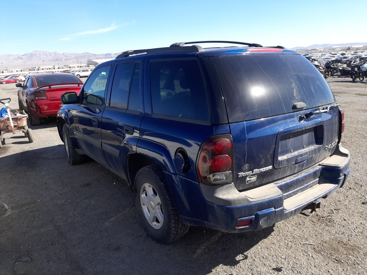 Photo 3 from auction – 2003 CHEVROLET TRAILBLAZE with VIN 1GNDT13S332229218
