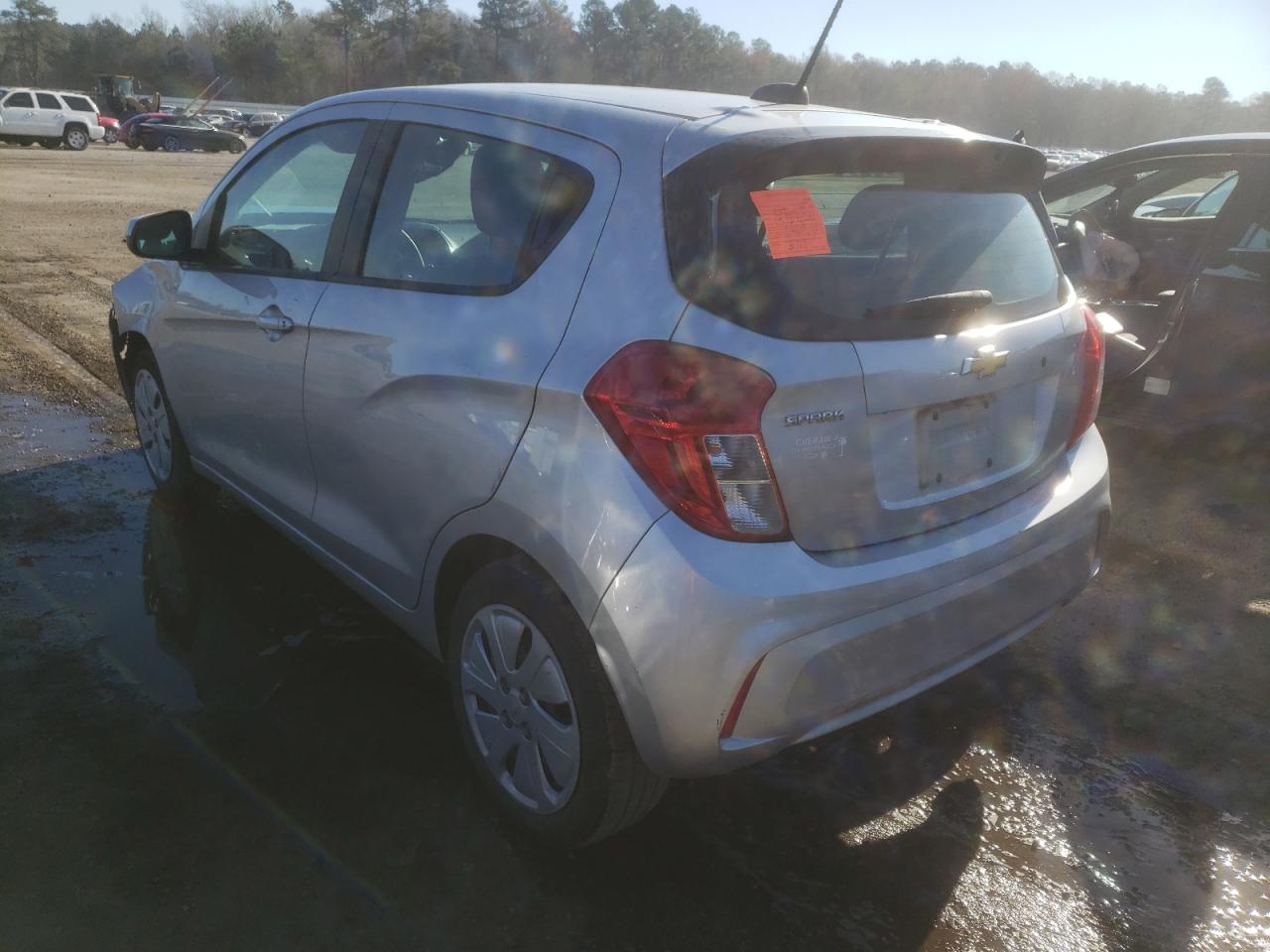 Photo 3 from auction – 2018 CHEVROLET SPARK LS with VIN KL8CB6SA3JC422627