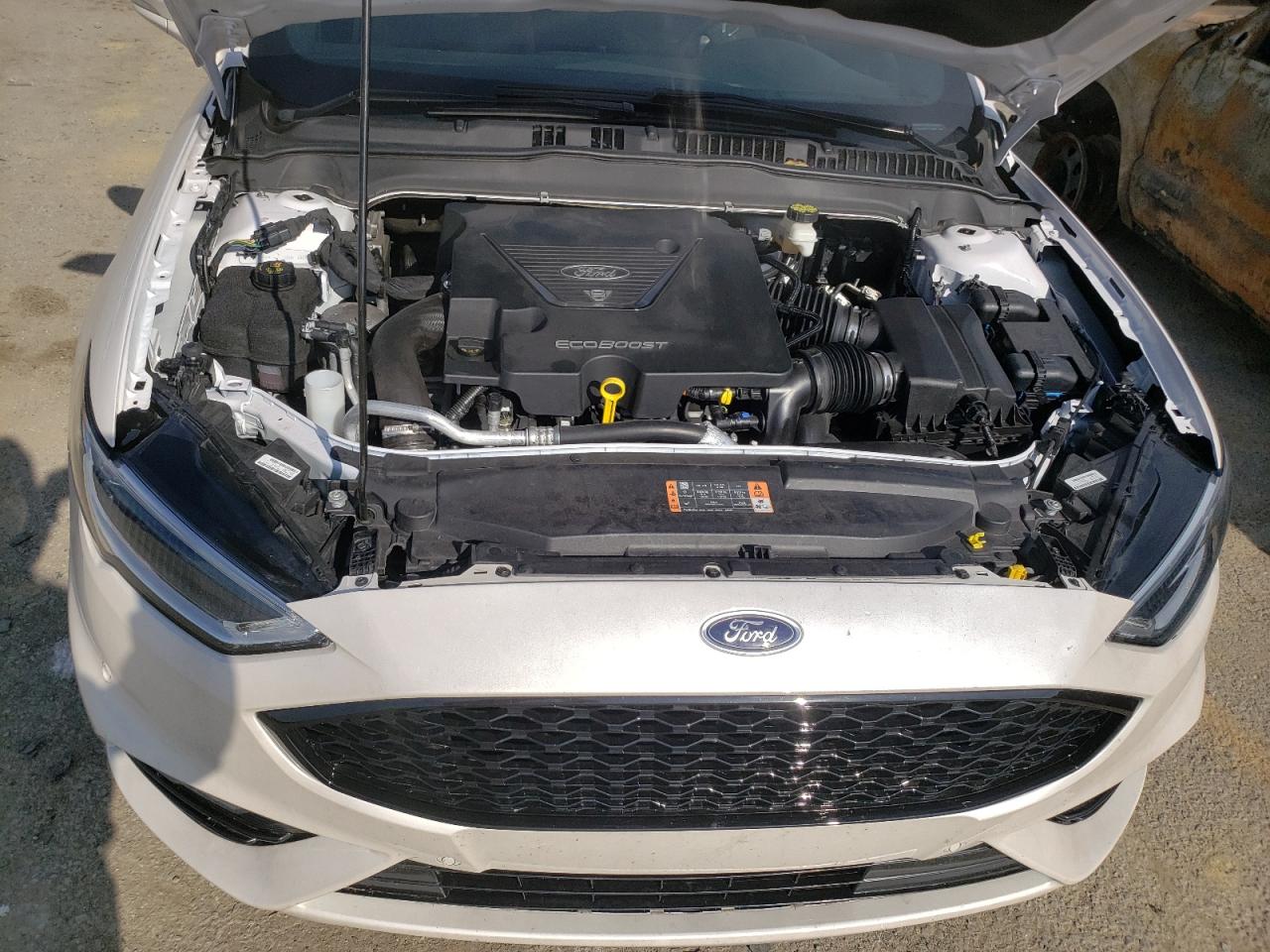 Photo 7 from auction – 2019 FORD FUSION SPO with VIN 3FA6P0VP8KR196290