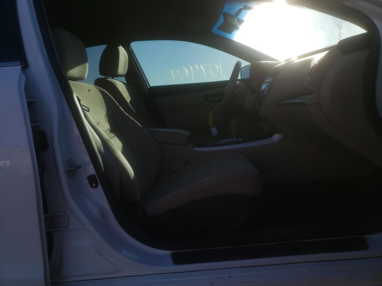 Photo 5 from auction – 2015 NISSAN ALTIMA 2.5 with VIN 1N4AL3AP1FN901159