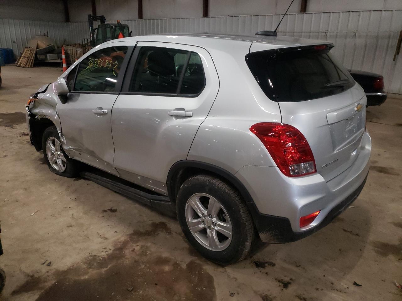 Photo 3 from auction – 2018 CHEVROLET TRAX LS with VIN KL7CJNSBXJB607015