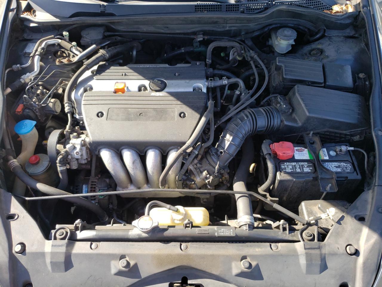 Photo 7 from auction – 2004 HONDA ACCORD EX with VIN JHMCM568X4C035868
