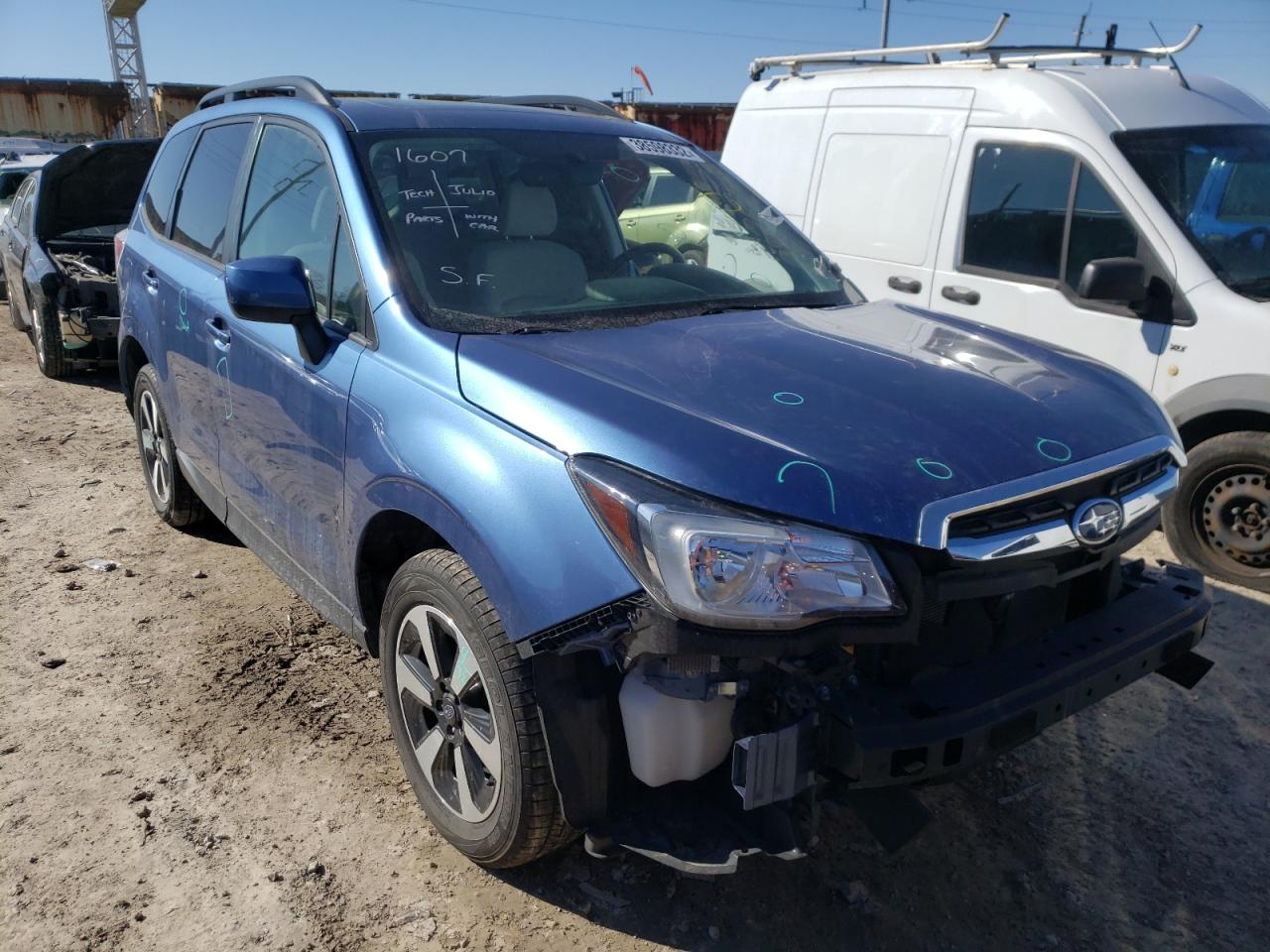 SUBARU FORESTER 2 2018 with VIN JF2SJAEC5JH402602 - Photo from auction