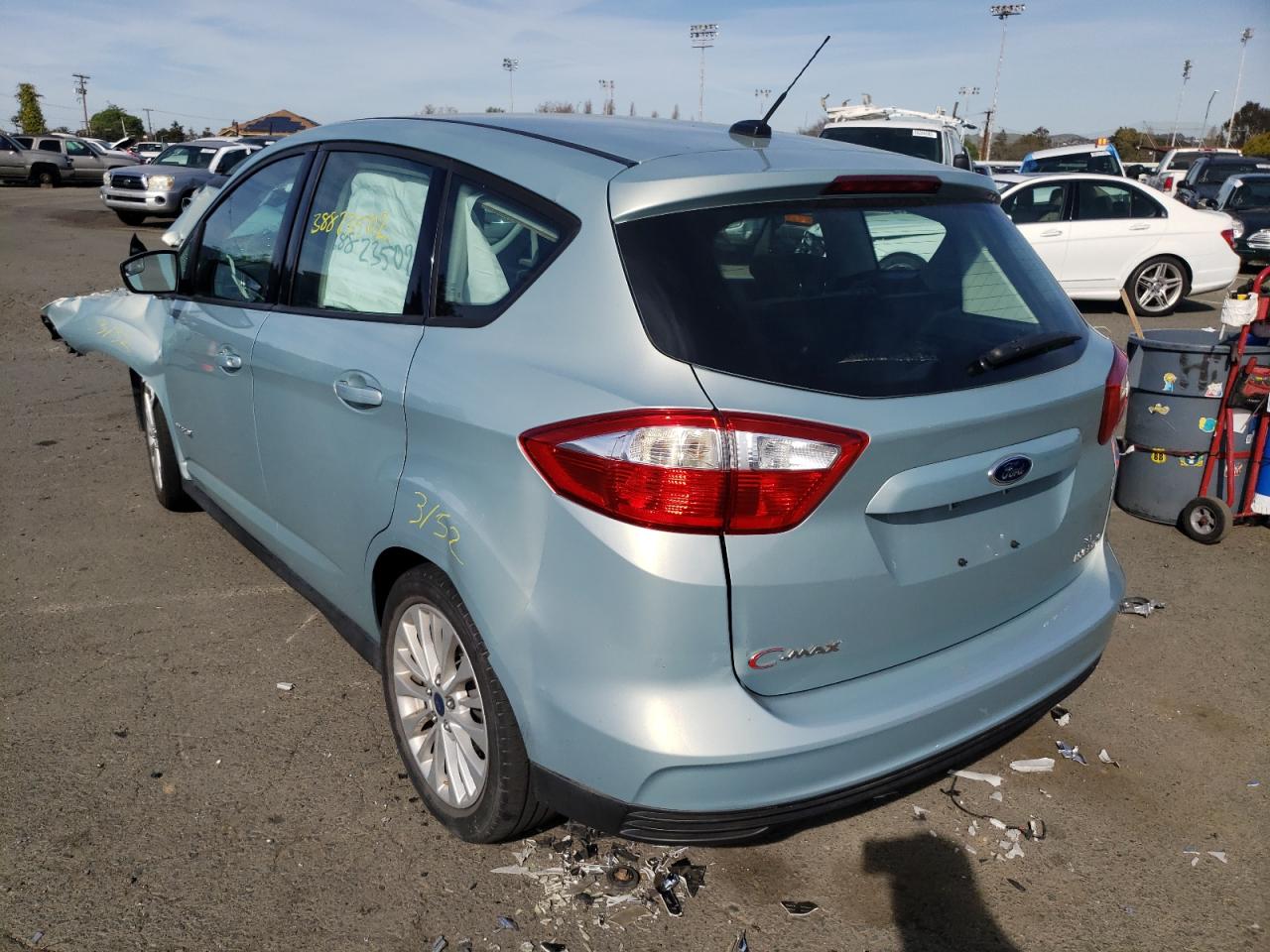 Photo 3 from auction – 2013 FORD C-MAX SE with VIN 1FADP5AU5DL541597