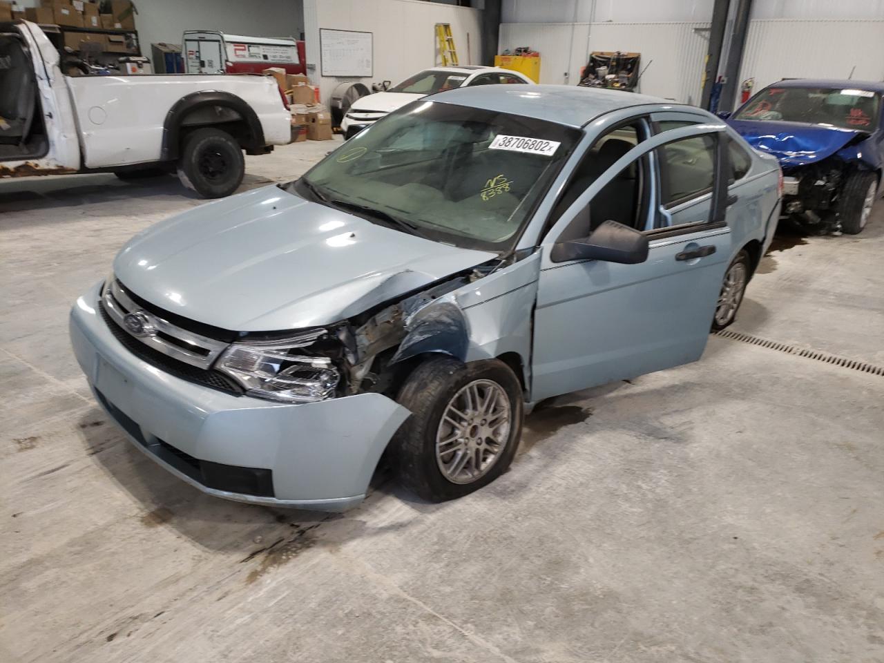 Photo 2 from auction – 2008 FORD FOCUS with VIN 1FAHP35N38W248388
