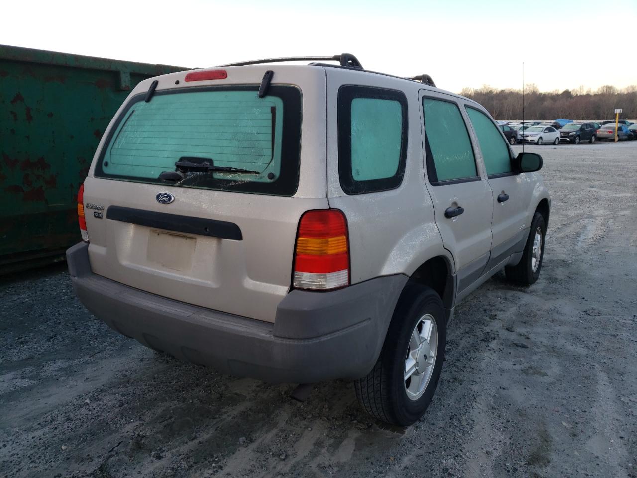 Photo 4 from auction – 2001 FORD ESCAPE XLS with VIN 1FMYU02181KF17206