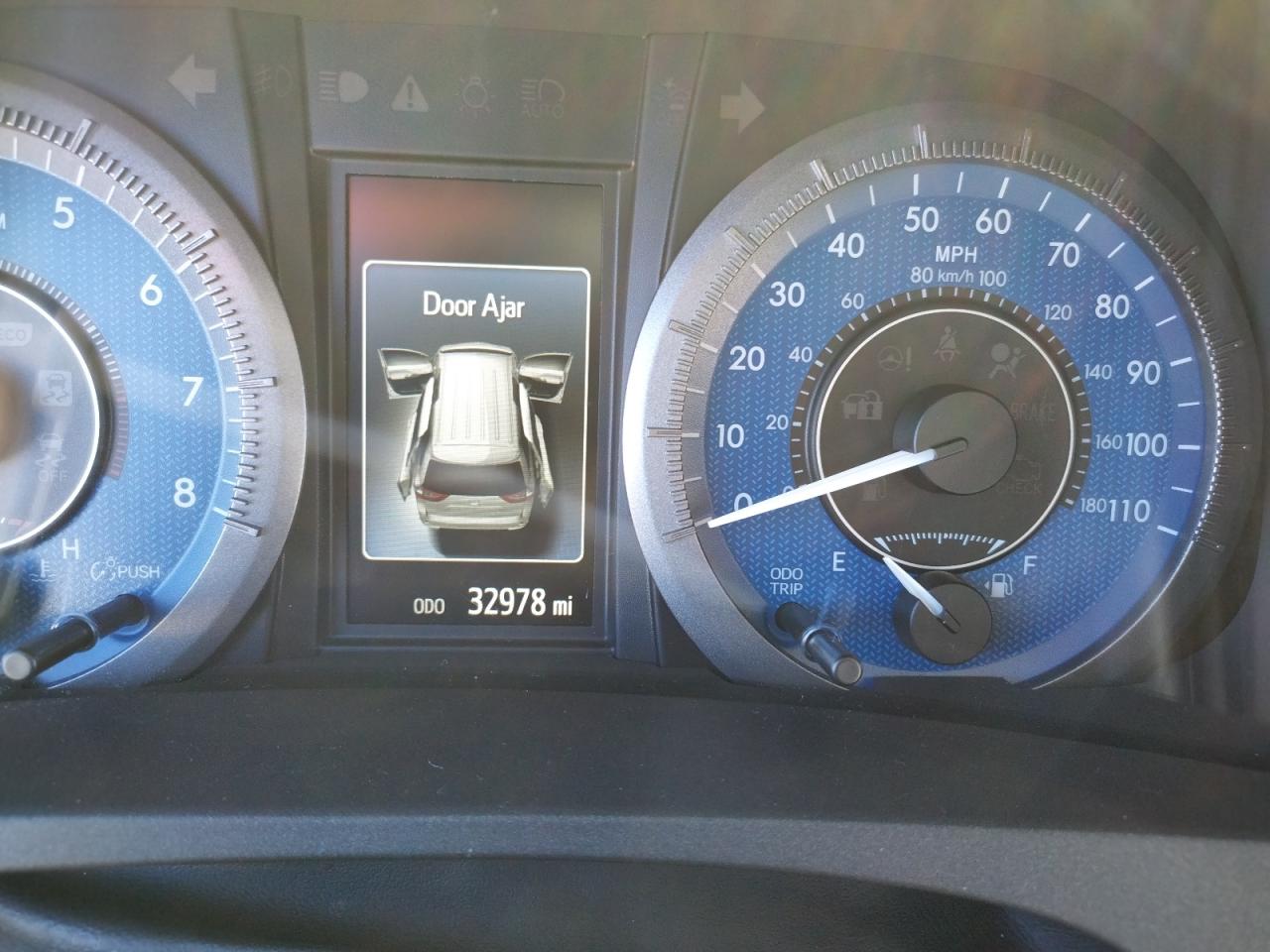 Photo 8 from auction – 2020 TOYOTA SIENNA LE with VIN 5TDKZ3DC0LS071334