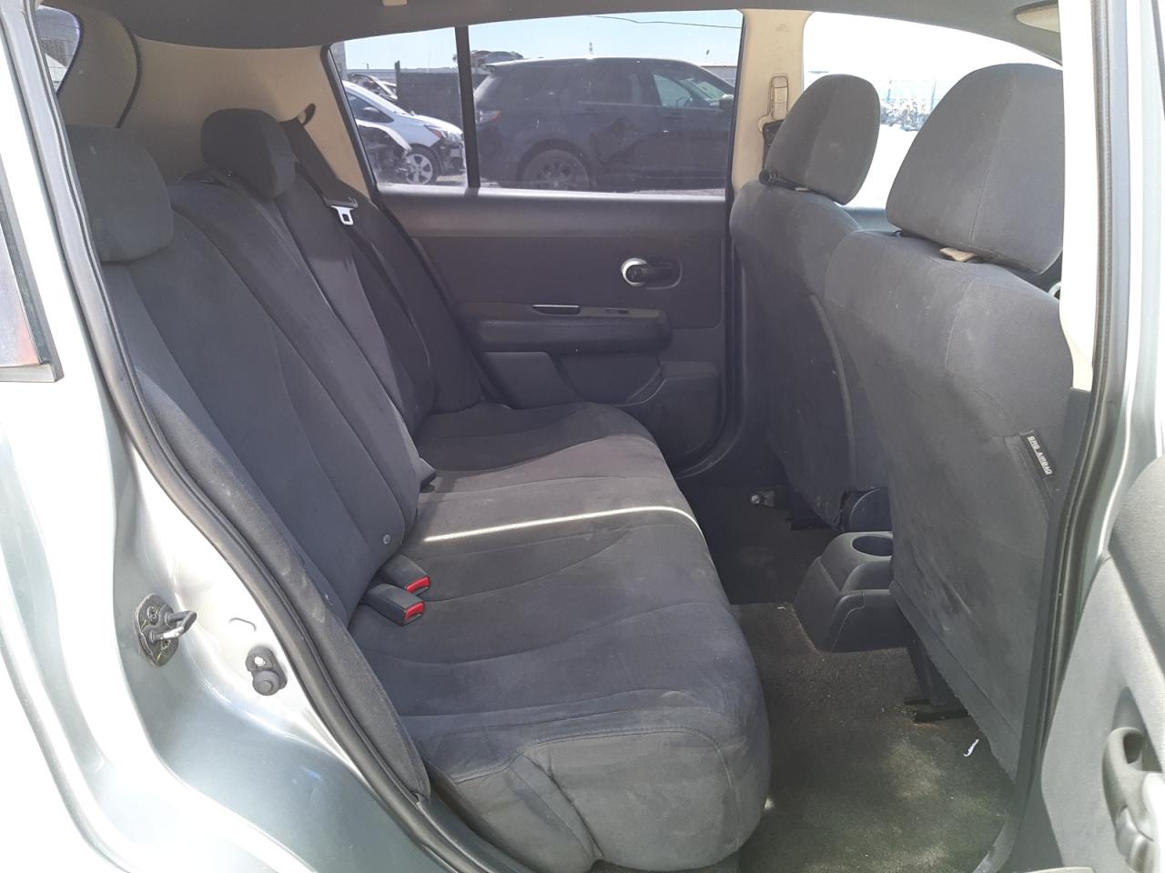 Photo 6 from auction – 2008 NISSAN VERSA S with VIN 3N1BC13E68L419999