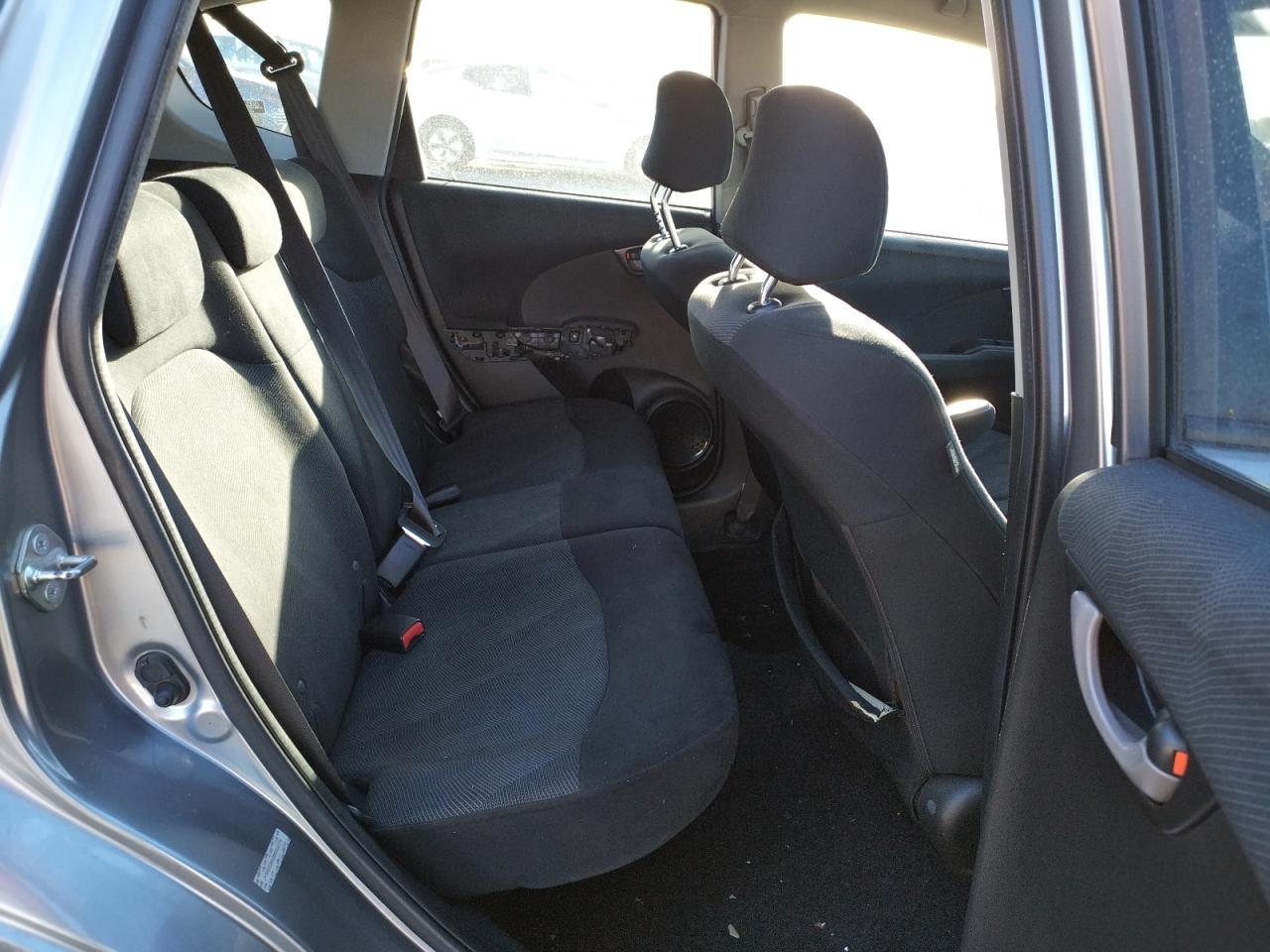 Photo 6 from auction – 2009 HONDA FIT with VIN JHMGE88499S054774