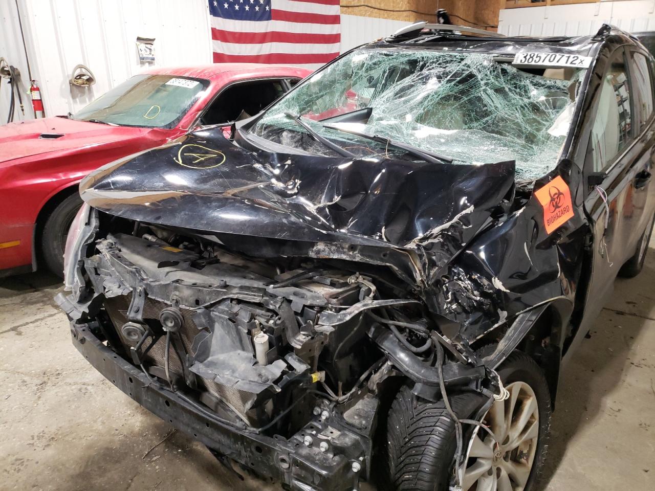 Photo 9 from auction – 2015 TOYOTA RAV4 LIMIT with VIN 2T3YFREV0FW205221