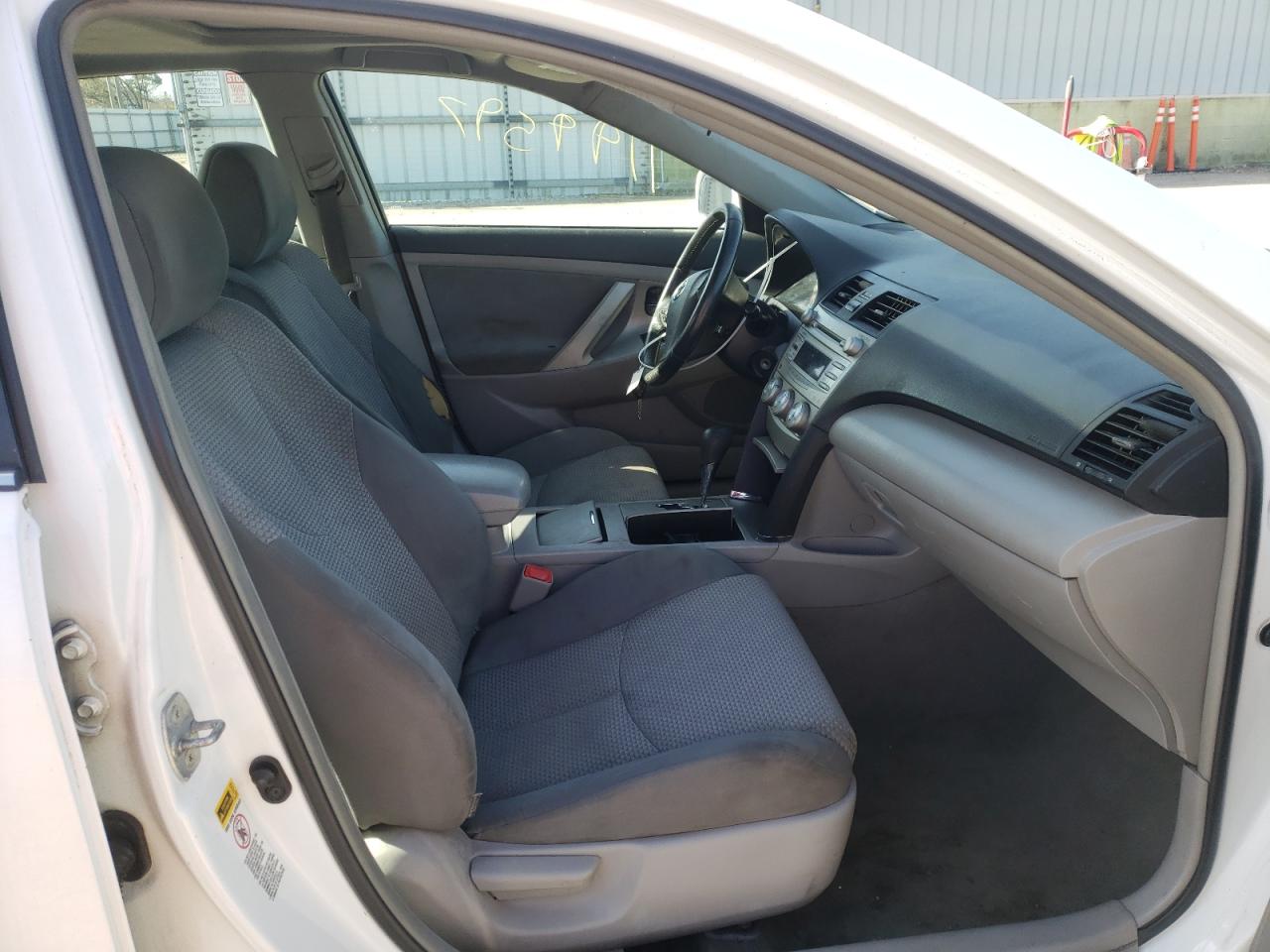 صورة رقم 5 من المزاد - 2011 TOYOTA CAMRY BASE مع VIN 4T1BF3EK8BU713822
